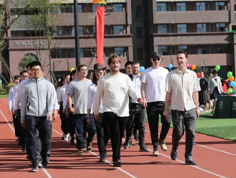 4.jpg 4.jpg